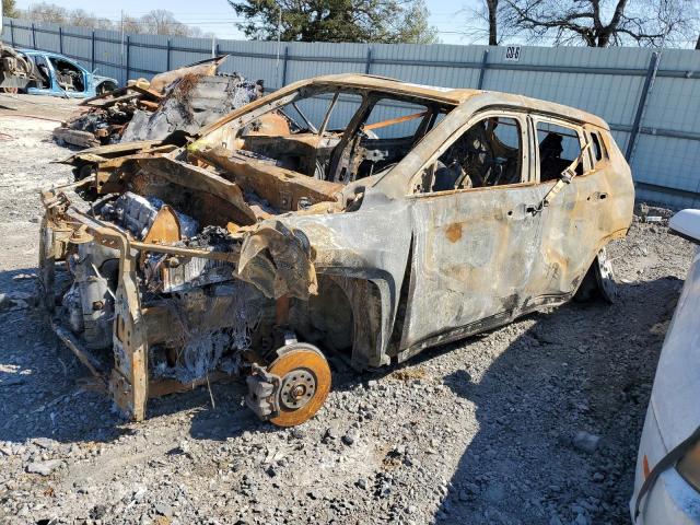 Lot #2421321024 2018 JEEP COMPASS LI salvage car