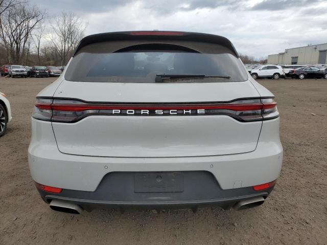 VIN WP1AA2A5XKLB04406 2019 Porsche Macan no.6