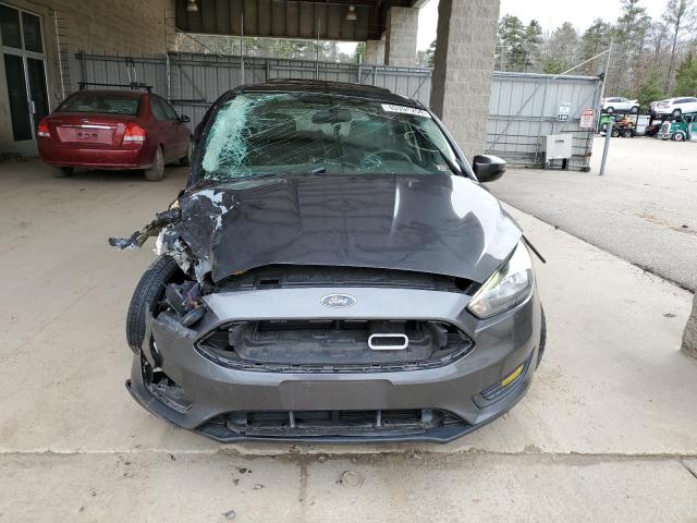 2017 Ford Focus Sel VIN: 1FADP3M26HL323026 Lot: 40994254