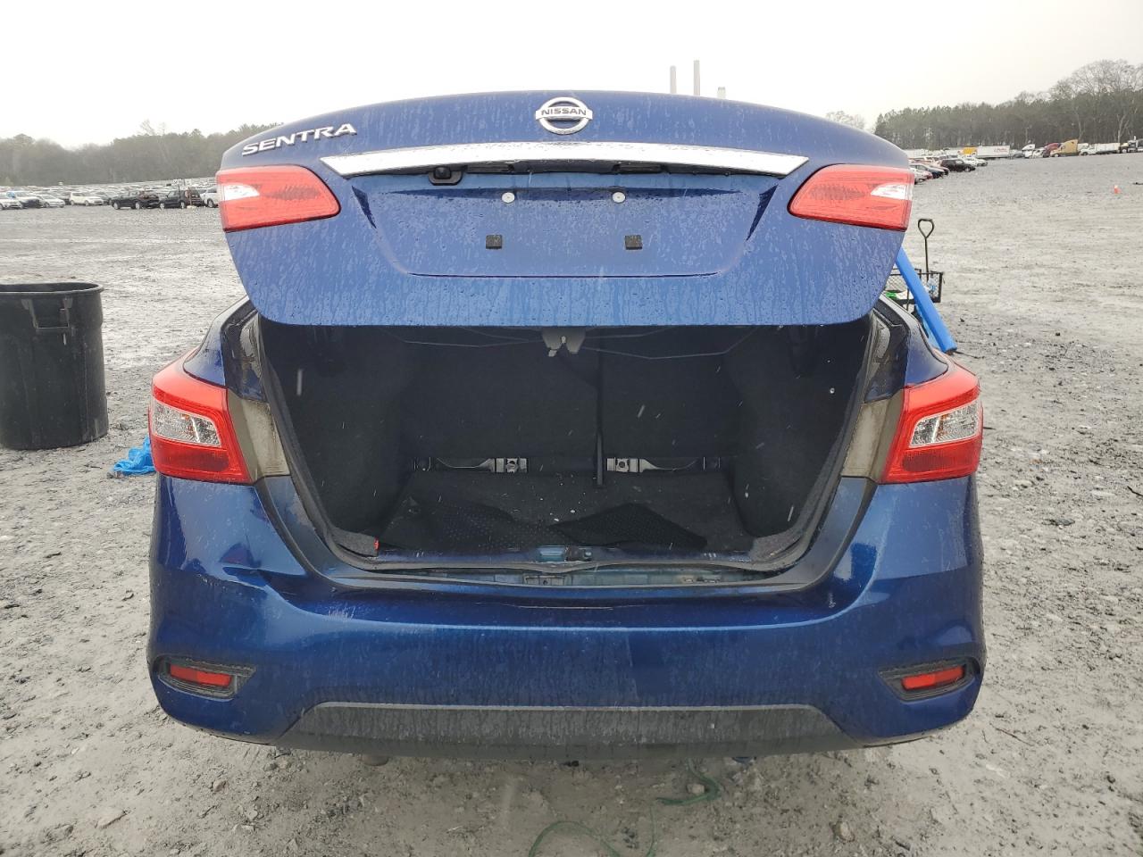 3N1AB7AP8JY329834 NISSAN SENTRA 2018