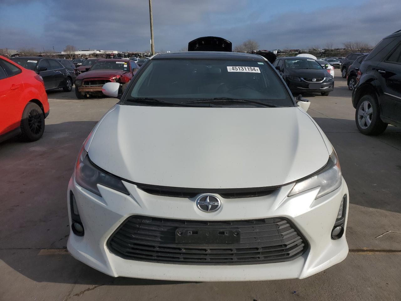JTKJF5C76GJ018685 TOYOTA SCION 2016