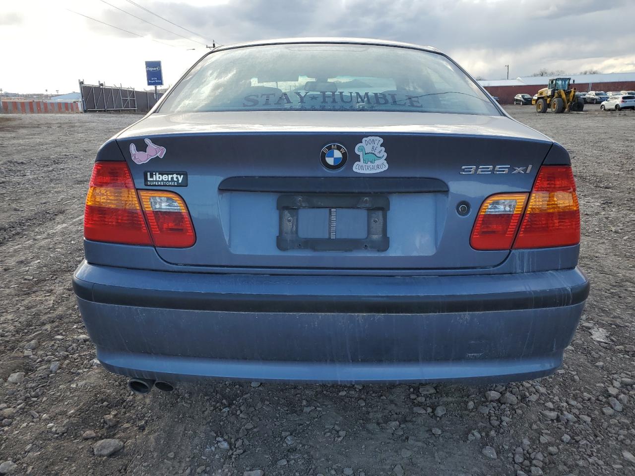 WBAEU33474PR13245 2004 BMW 325 Xi