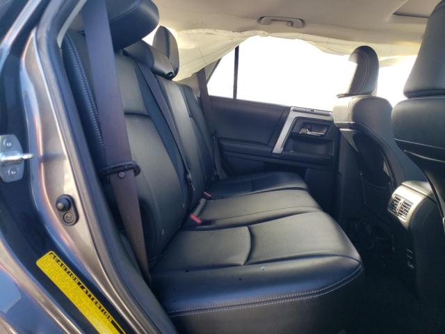 2018 TOYOTA 4RUNNER SR - JTEBU5JR5J5606563