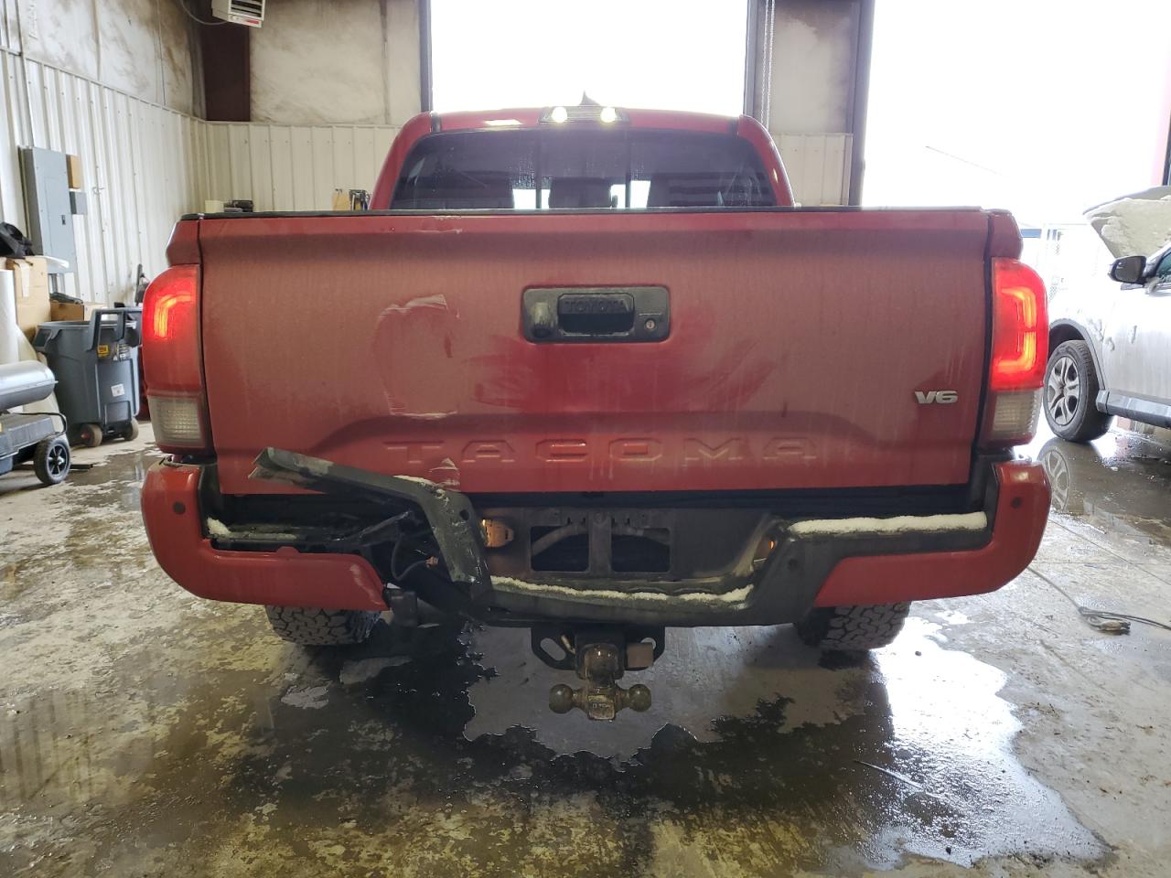 5TFCZ5AN0JX134803 TOYOTA TACOMA 2018