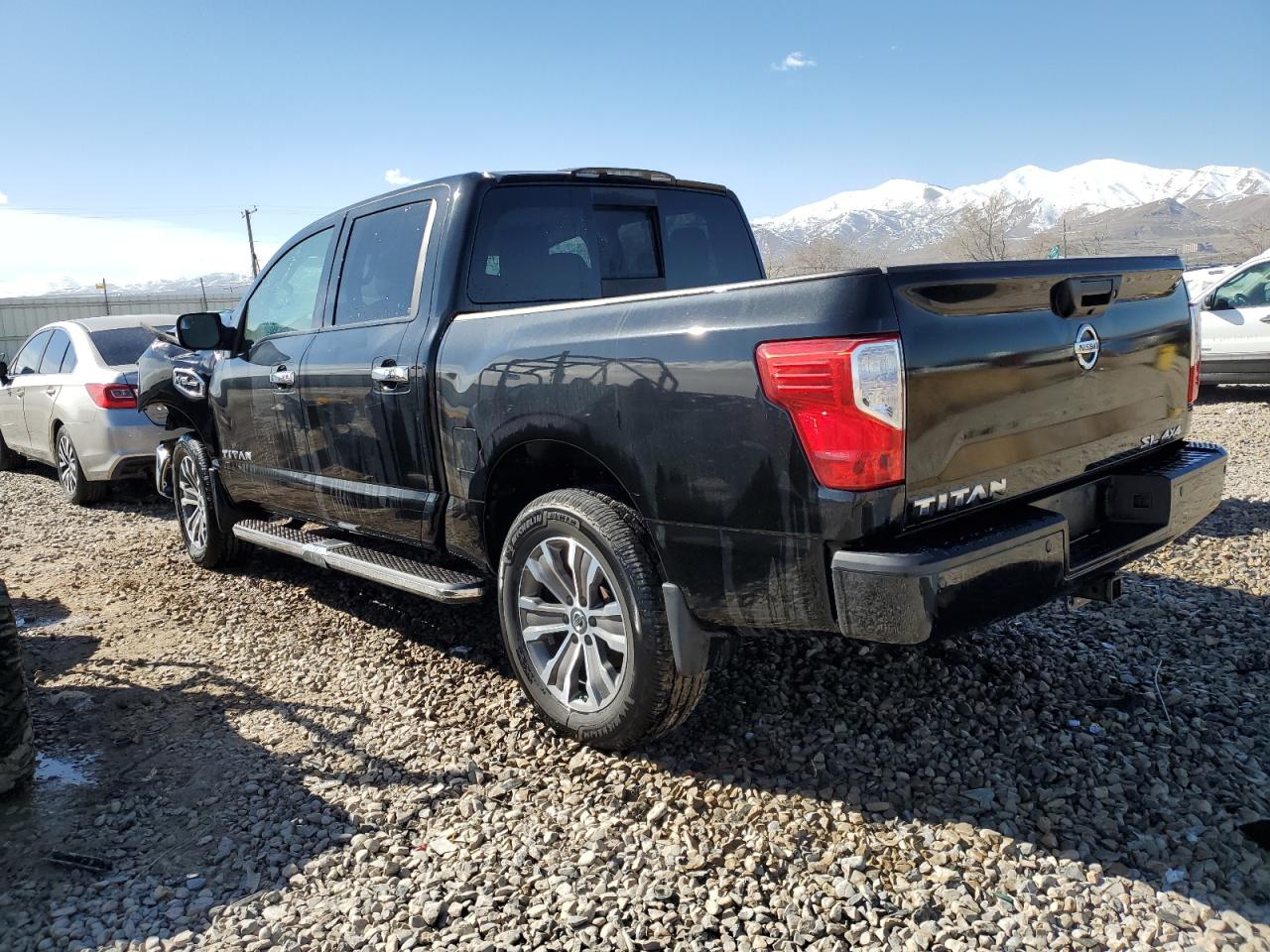 1N6AA1E59HN573146 NISSAN TITAN 2017