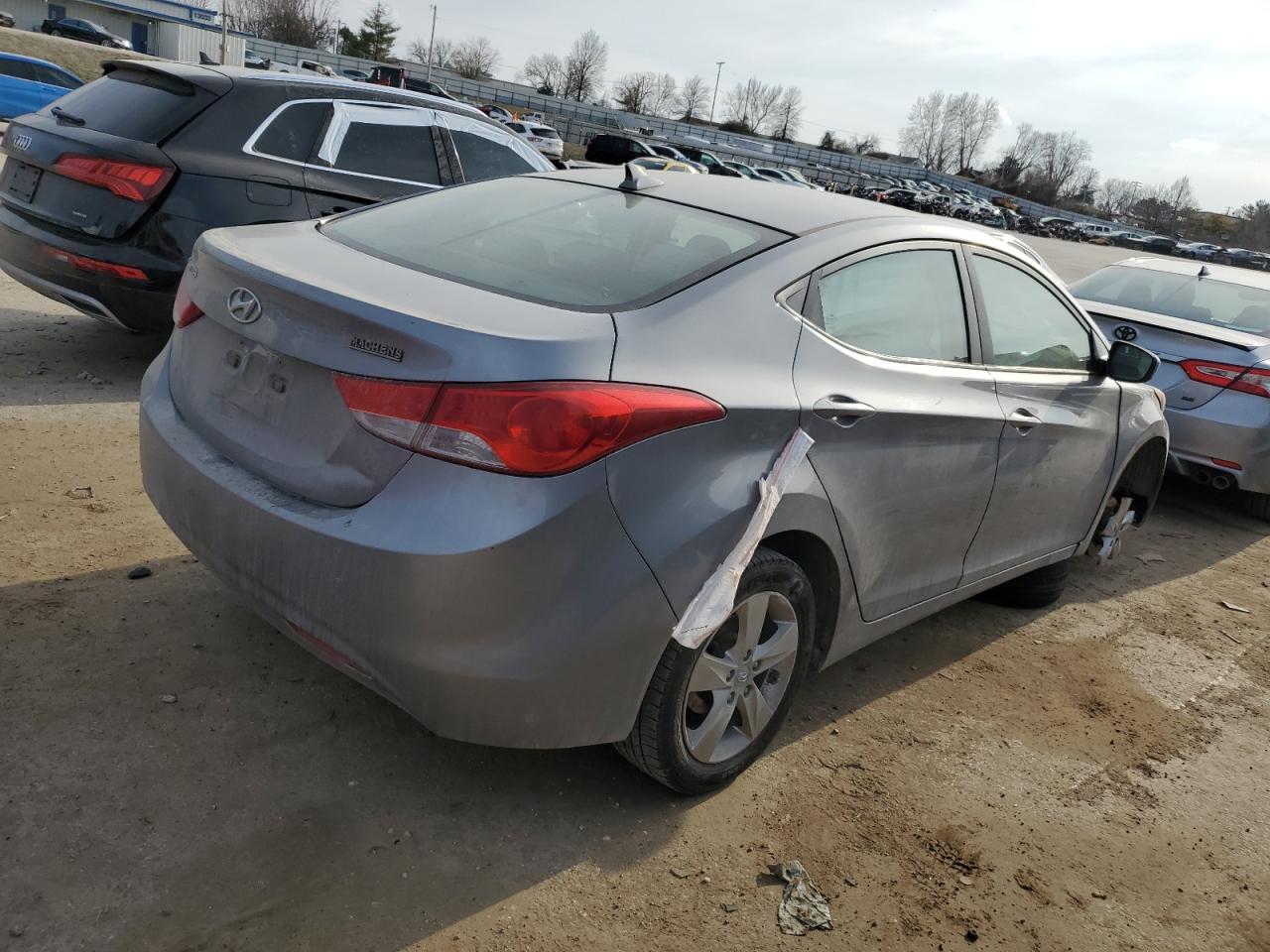 2013 Hyundai Elantra Gls vin: KMHDH4AEXDU997627