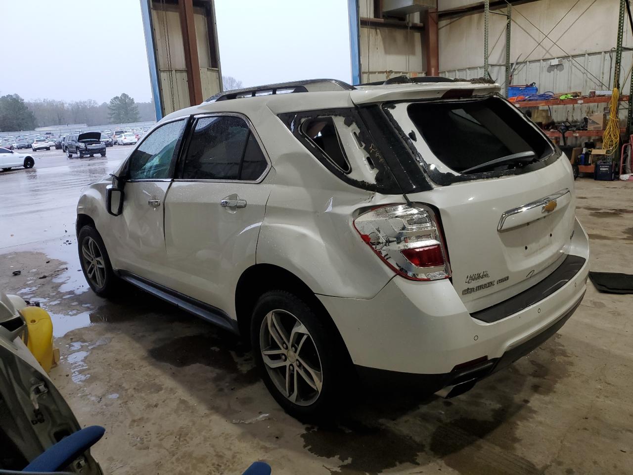 2GNFLGE33H6296025 2017 Chevrolet Equinox Premier