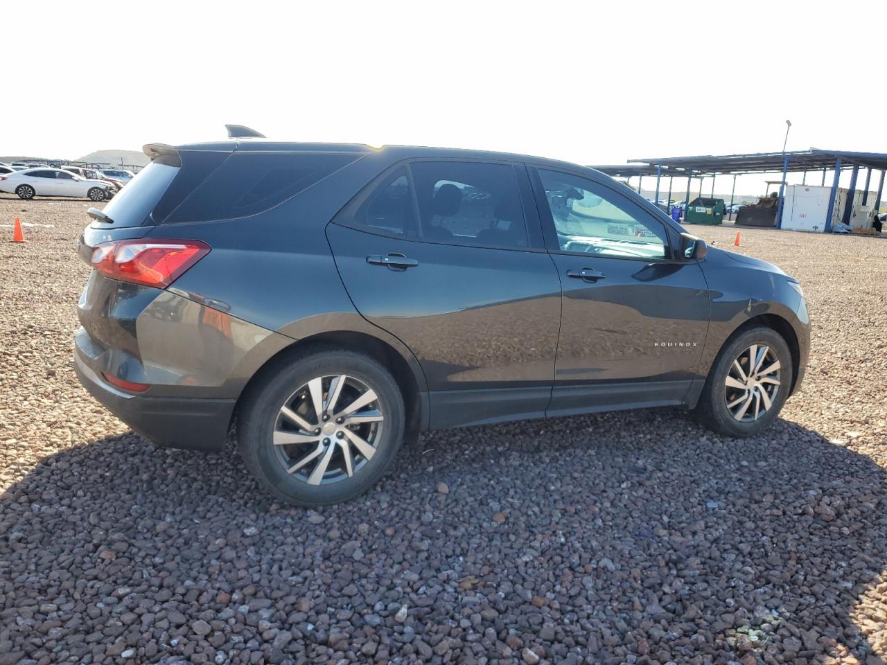 2018 Chevrolet Equinox Ls vin: 3GNAXHEV1JL351160