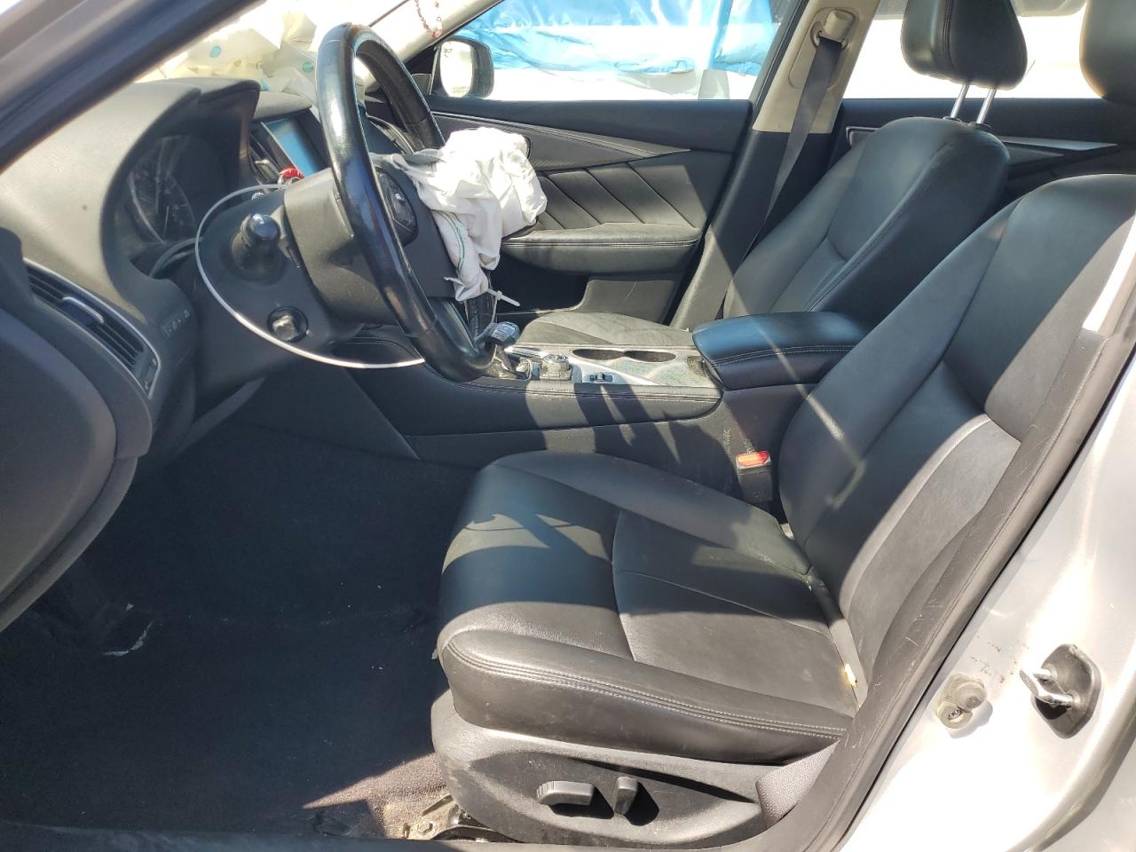 JN1EV7AR2HM835019 2017 Infiniti Q50 Premium