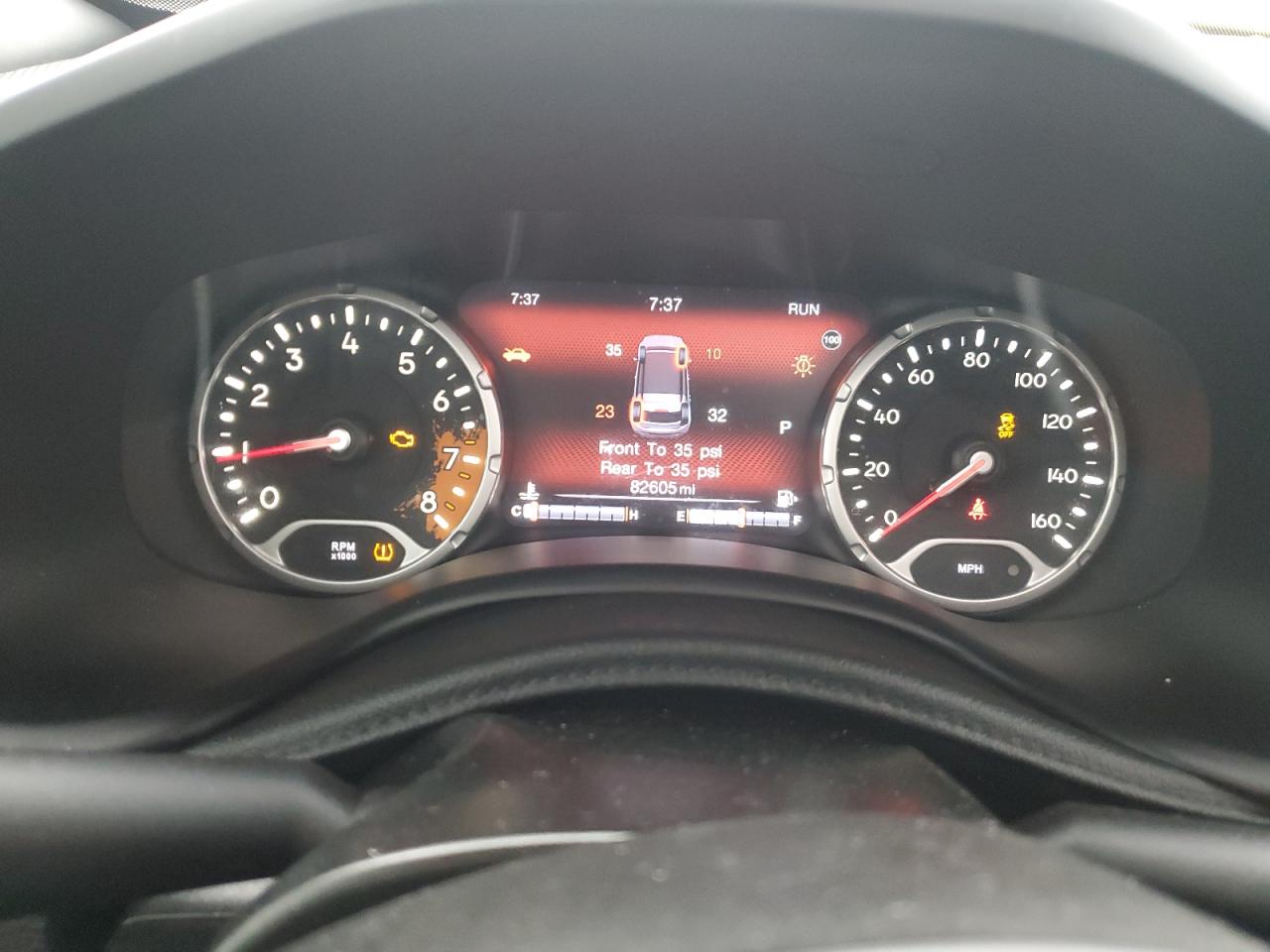 ZACCJBCB4JPG86087 JEEP RENEGADE 2018
