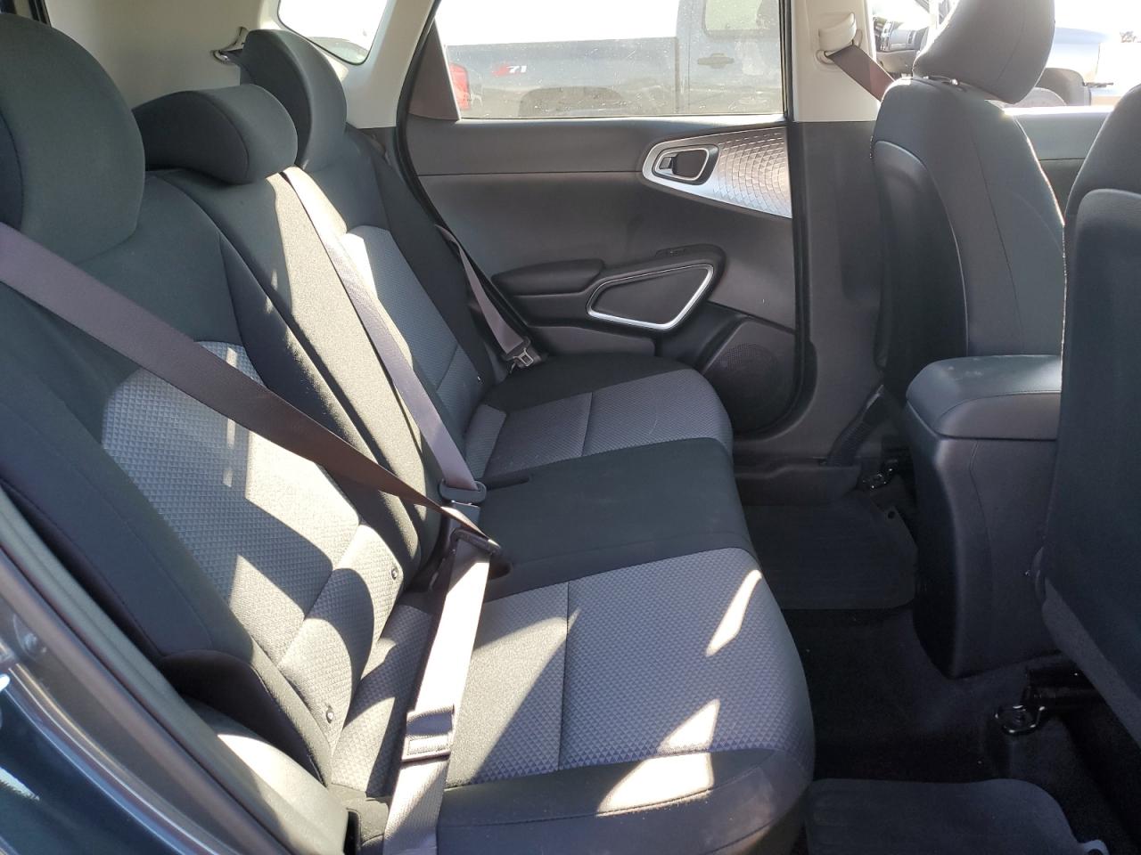 KNDJ23AU2P7203801 2023 Kia Soul Lx