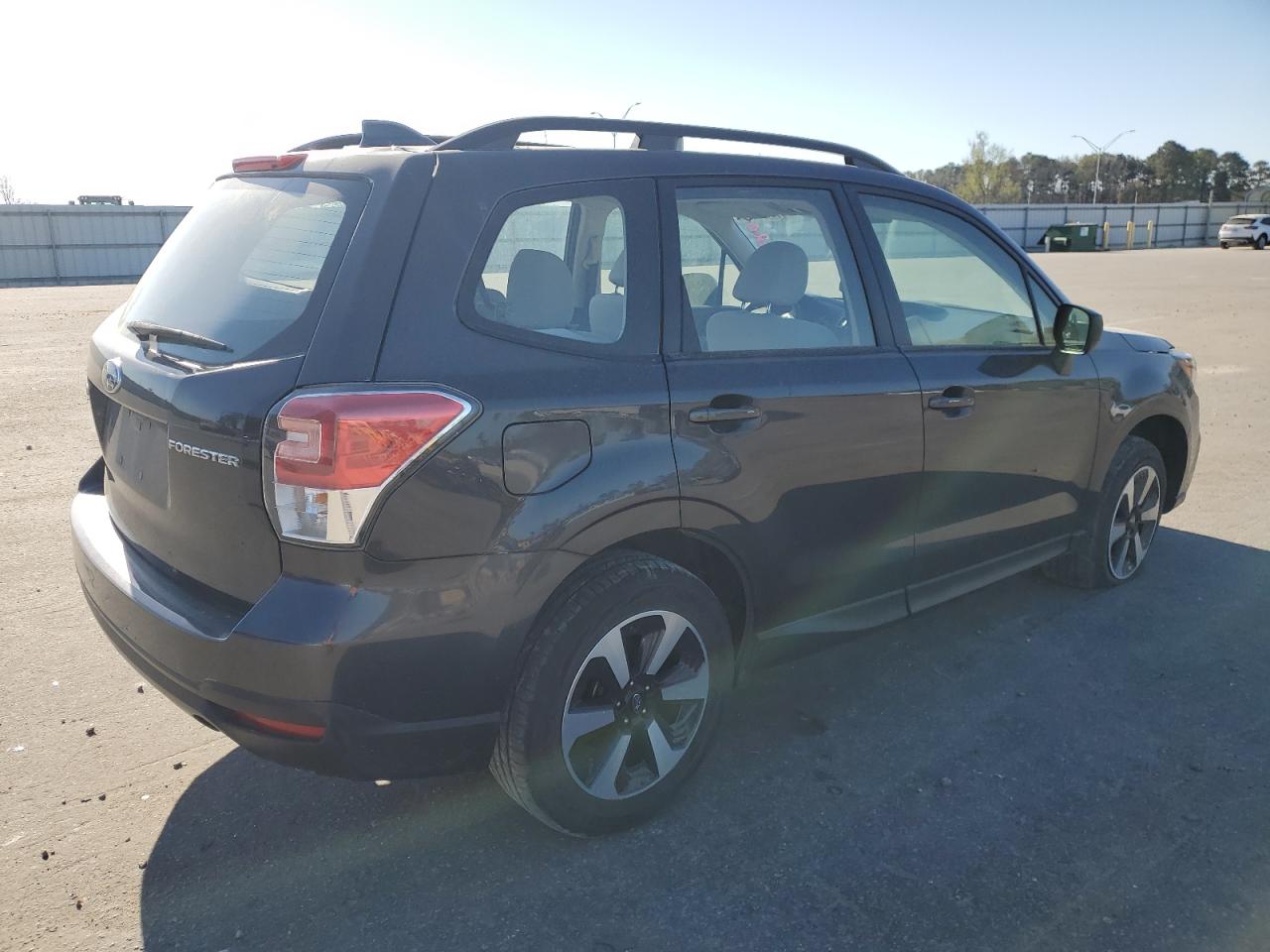 JF2SJABC7JH607746 2018 Subaru Forester 2.5I