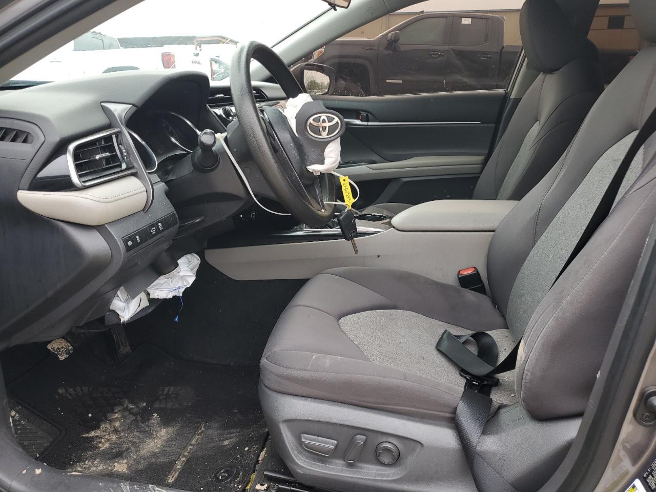 4T1B11HK5KU286503 TOYOTA CAMRY 2019
