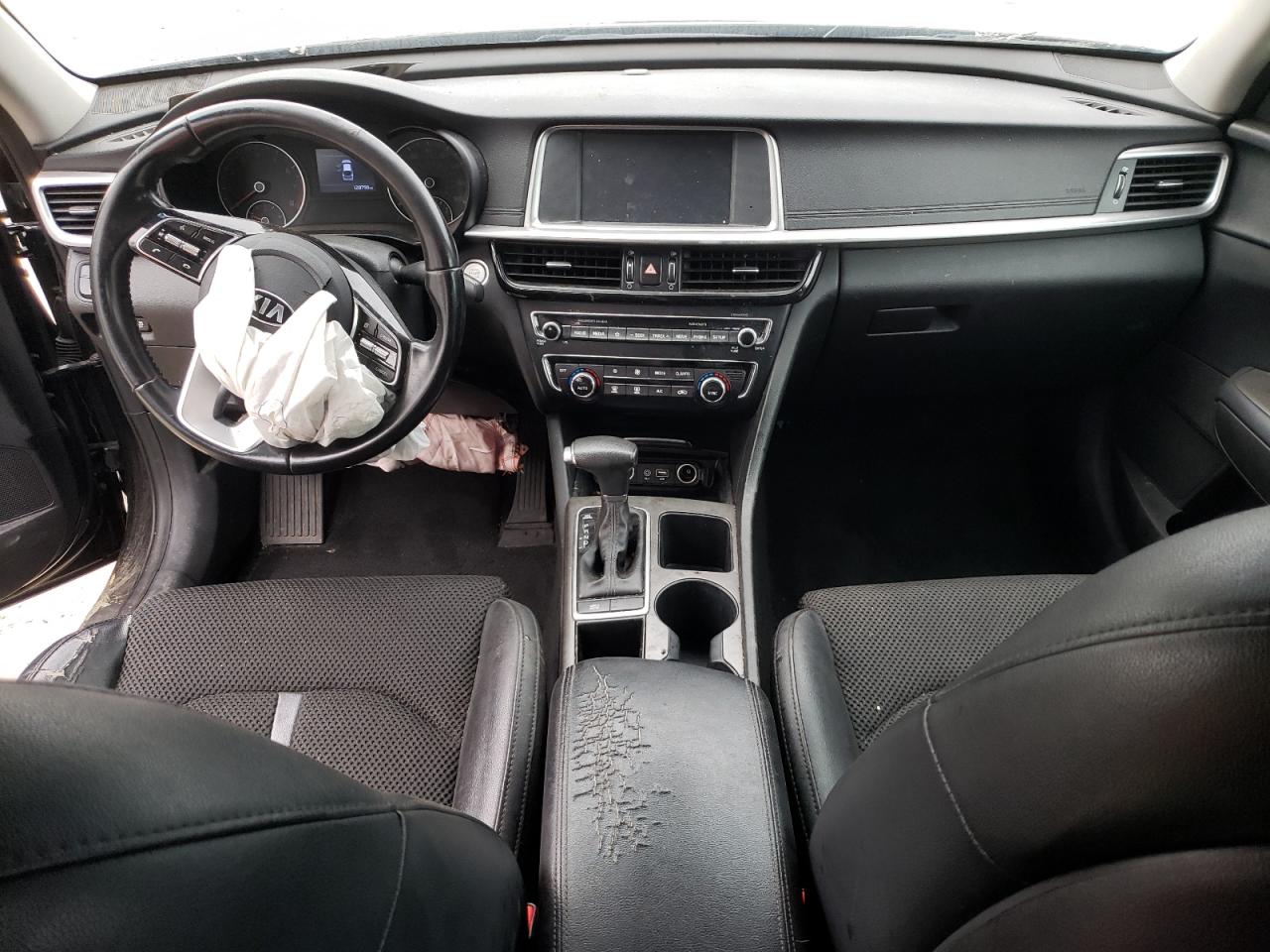 5XXGT4L39KG371789 2019 Kia Optima Lx