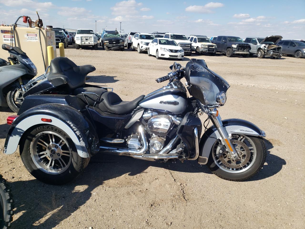 Harley Davidson FLHTCUTG / Tri Glide Ultra 2020 