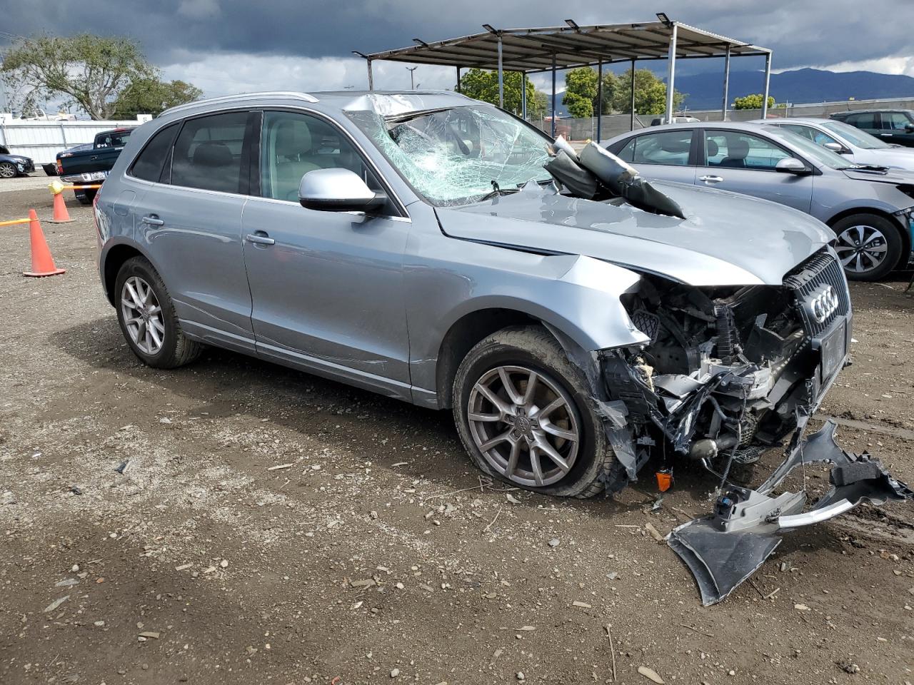 WA1LFAFPXBA078458 2011 Audi Q5 Premium Plus