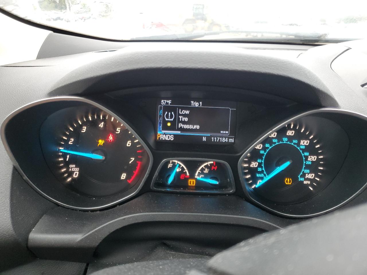 1FMCU9J92EUE32250 2014 Ford Escape Titanium