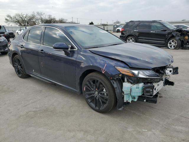 Lot #2443462888 2022 TOYOTA CAMRY XSE salvage car