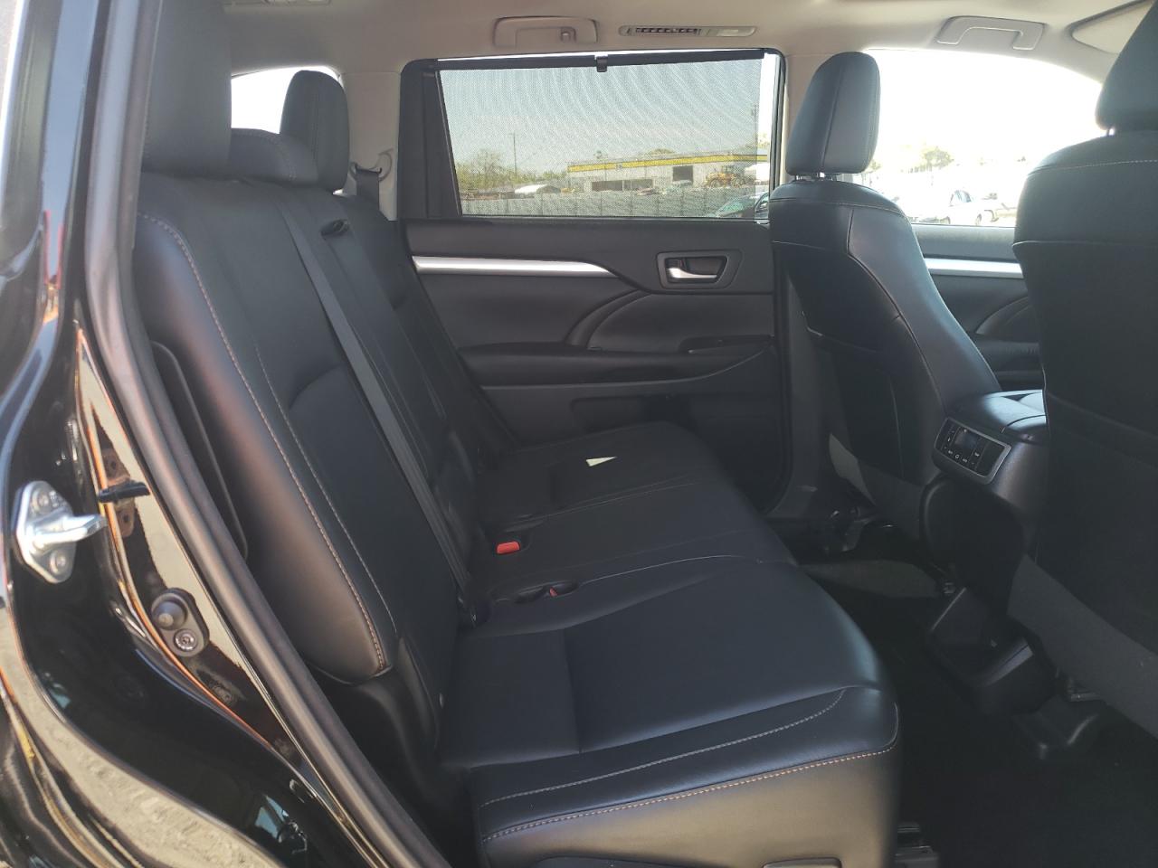 5TDJKRFH3GS275904 TOYOTA HIGHLANDER 2016