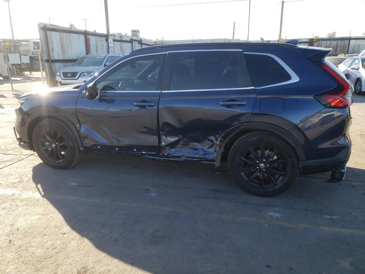 VIN: 2HKRS5H5XPH711538 2023 HONDA CRV