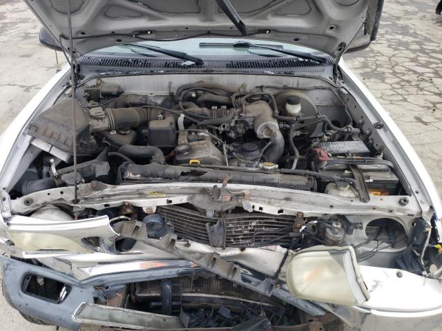2003 Toyota Tacoma - Image 11