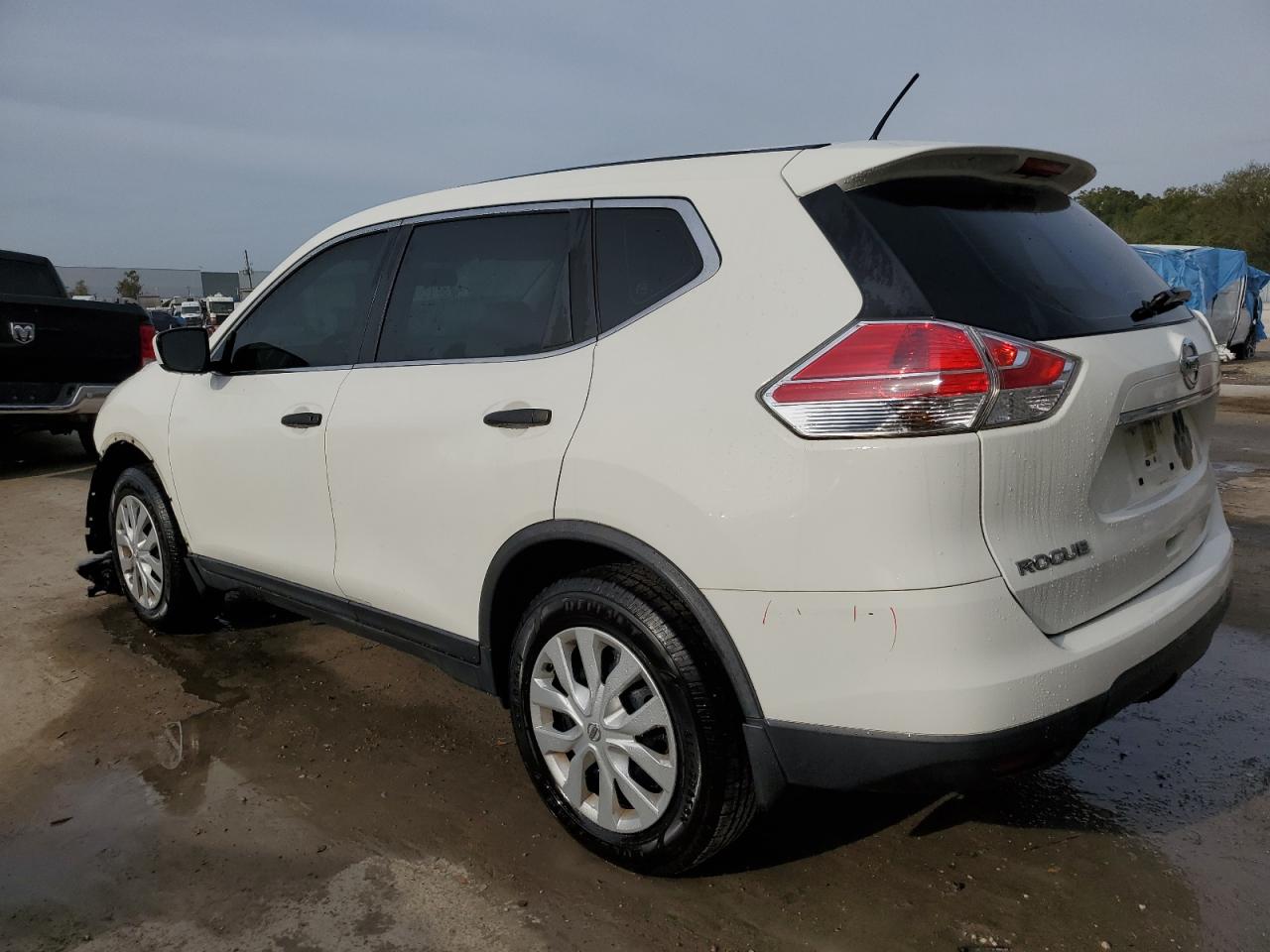 JN8AT2MT2GW000105 NISSAN ROGUE 2016