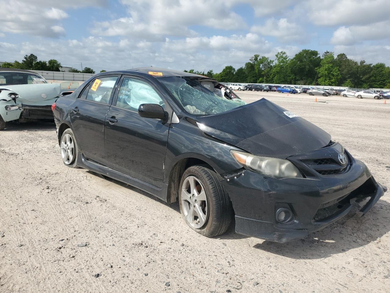 5YFBU4EEXDP193049 2013 Toyota Corolla Base