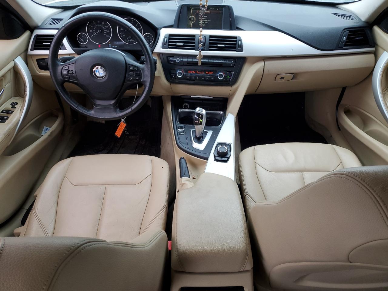 WBA3C3G51ENR25854 2014 BMW 320 I xDrive