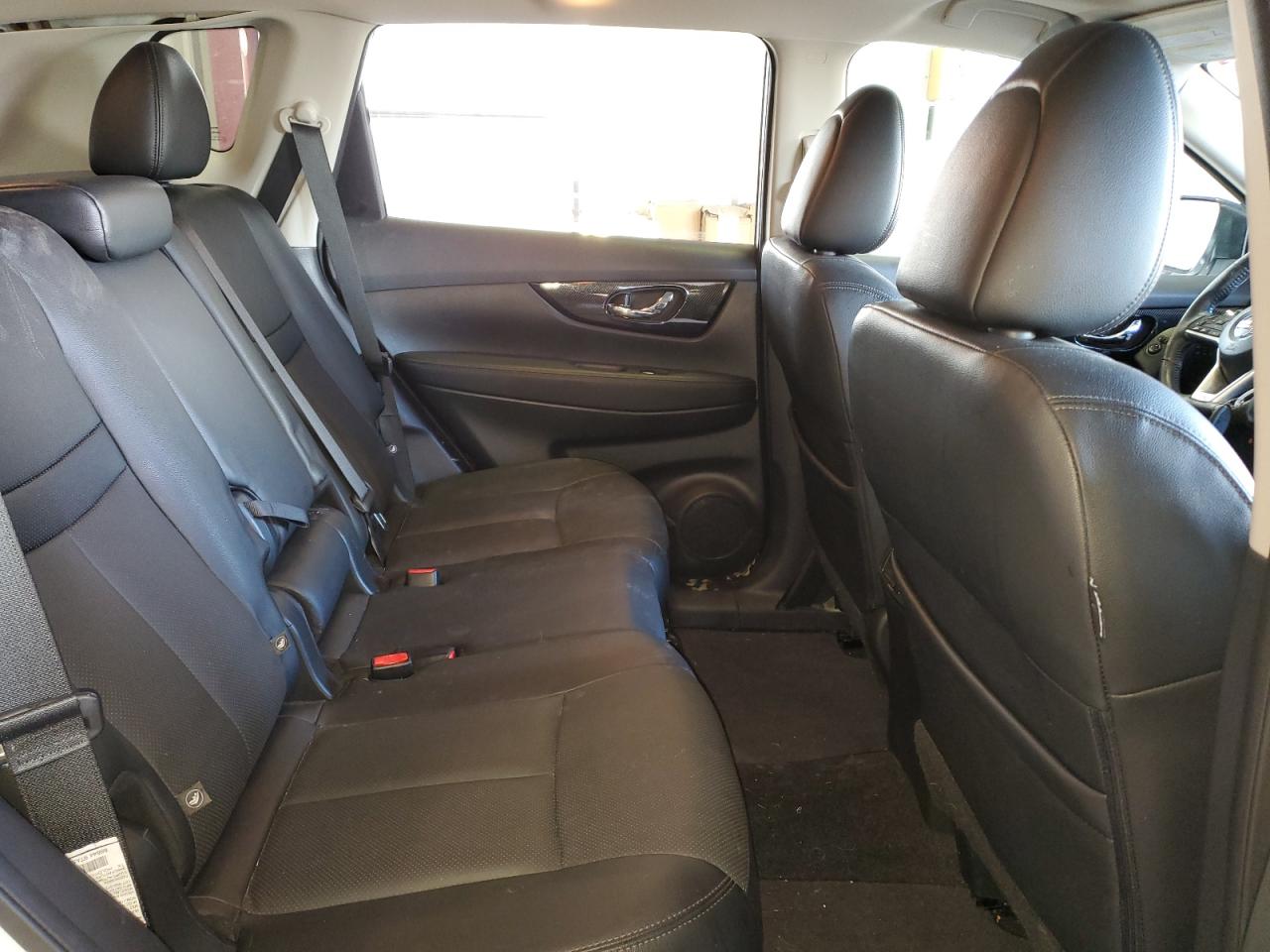 5N1AT2MV1HC752065 NISSAN ROGUE 2017