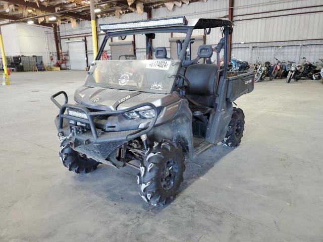 2017 CAN-AM DEFENDER H - 3JBUGAP44HK000294