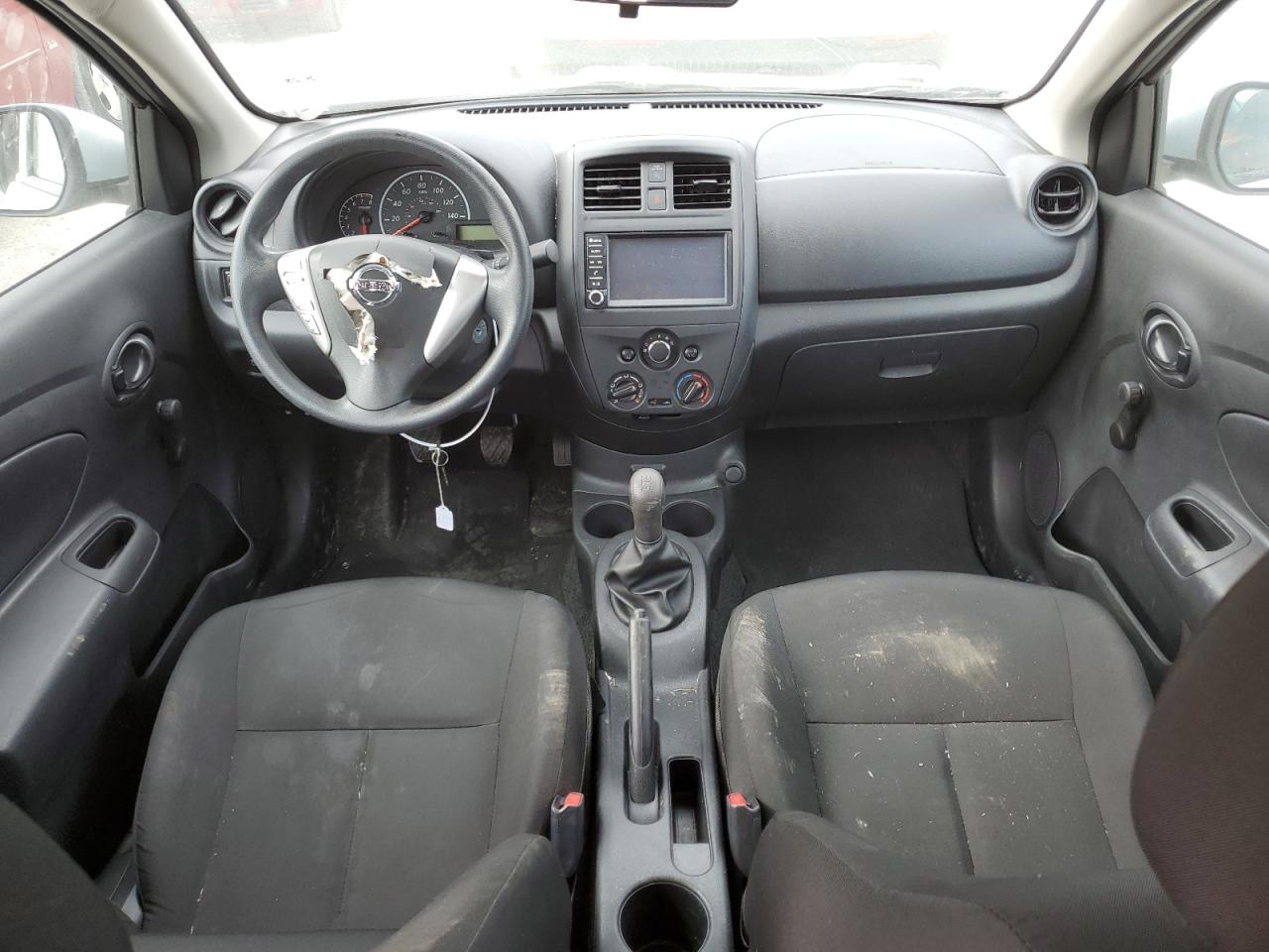 3N1CN7AP1KL830823 2019 Nissan Versa S