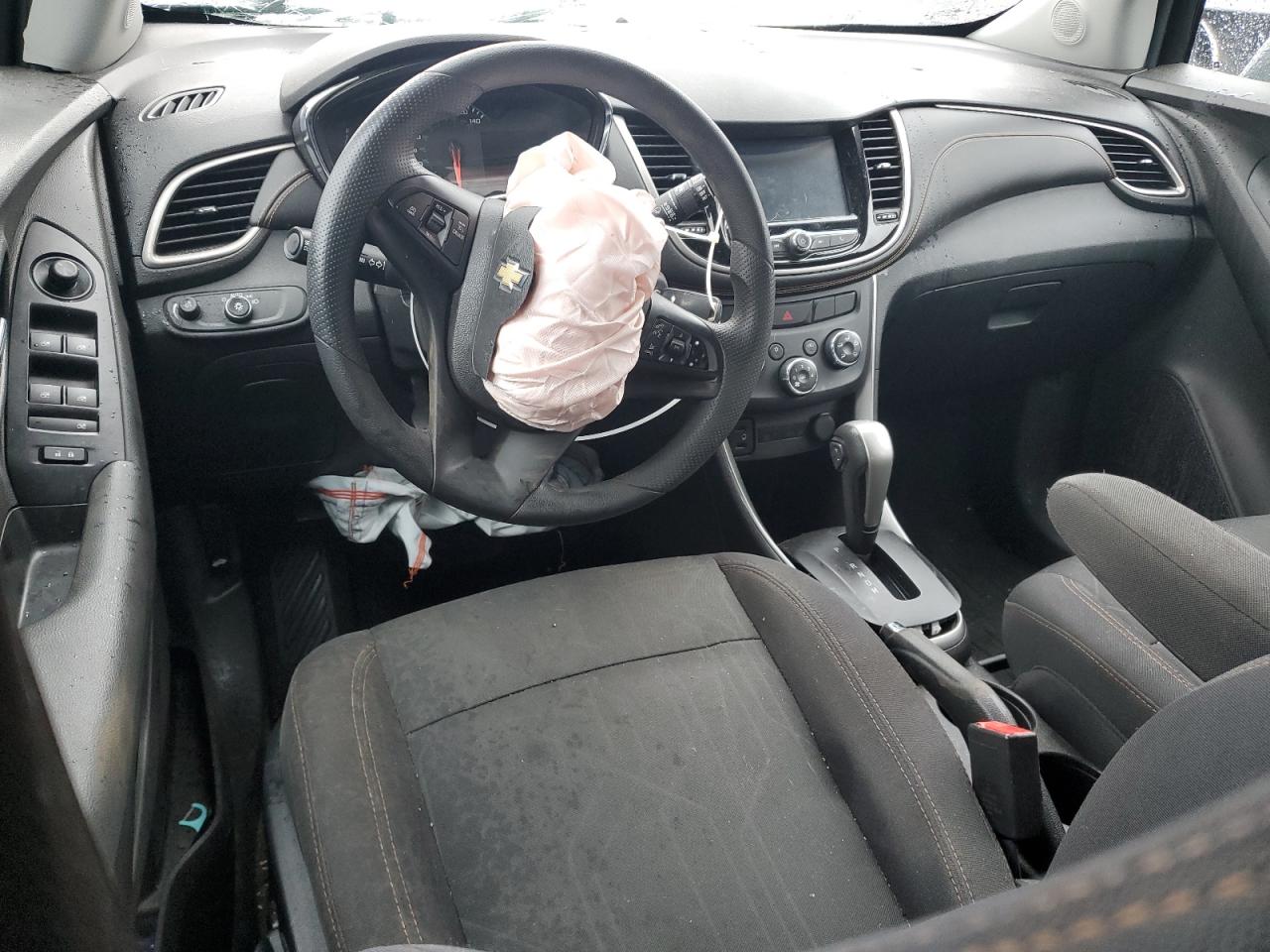 3GNCJPSB5HL176730 CHEVROLET TRAX 2017