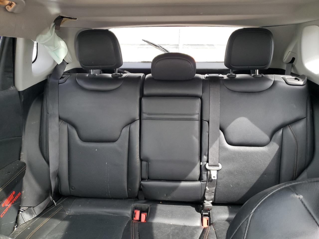 3C4NJDCB0JT116696 JEEP COMPASS 2018