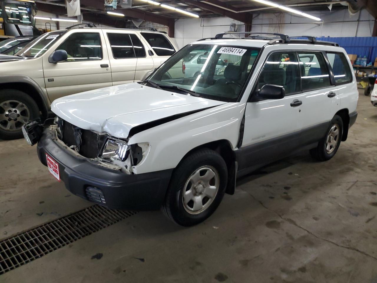 JF1SF6357YH710517 2000 Subaru Forester L