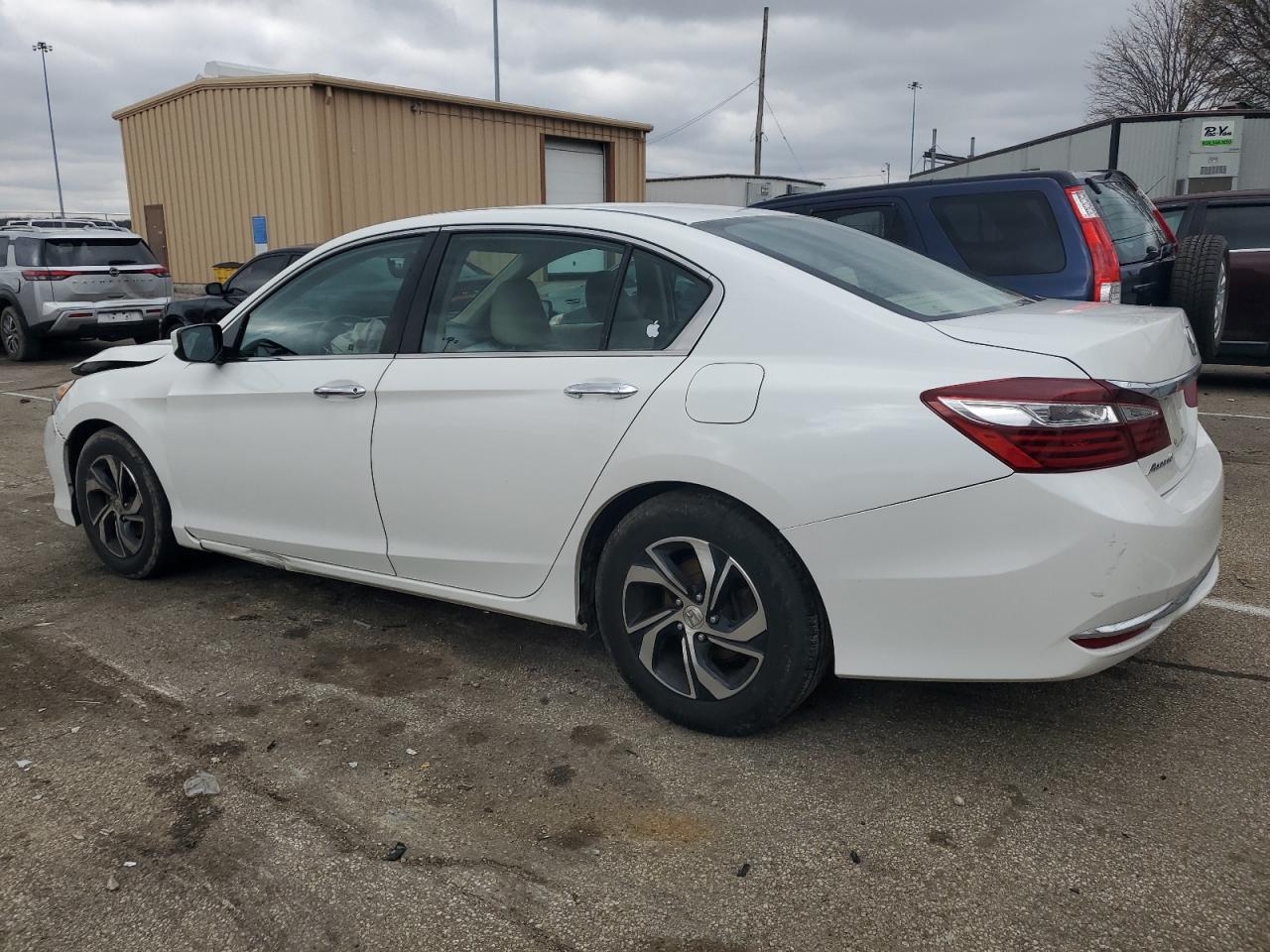 1HGCR2F36HA057584 2017 Honda Accord Lx