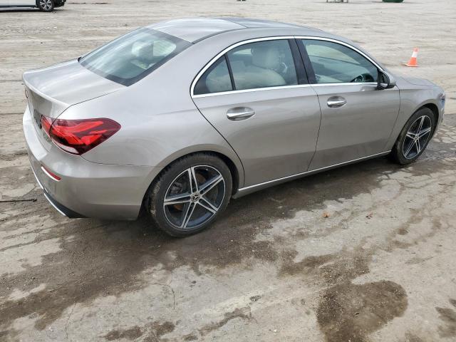 2019 Mercedes-Benz A 220 VIN: WDD3G4EB0KW001956 Lot: 47067884