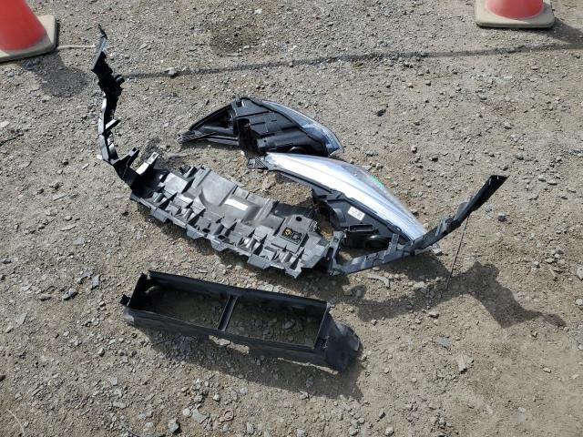 2018 Ford Focus Se VIN: 1FADP3FE7JL236524 Lot: 48938404