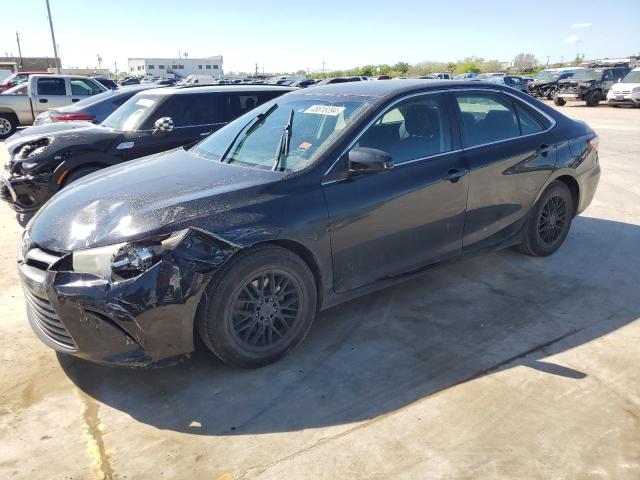 Lot #2510403406 2015 TOYOTA CAMRY LE salvage car