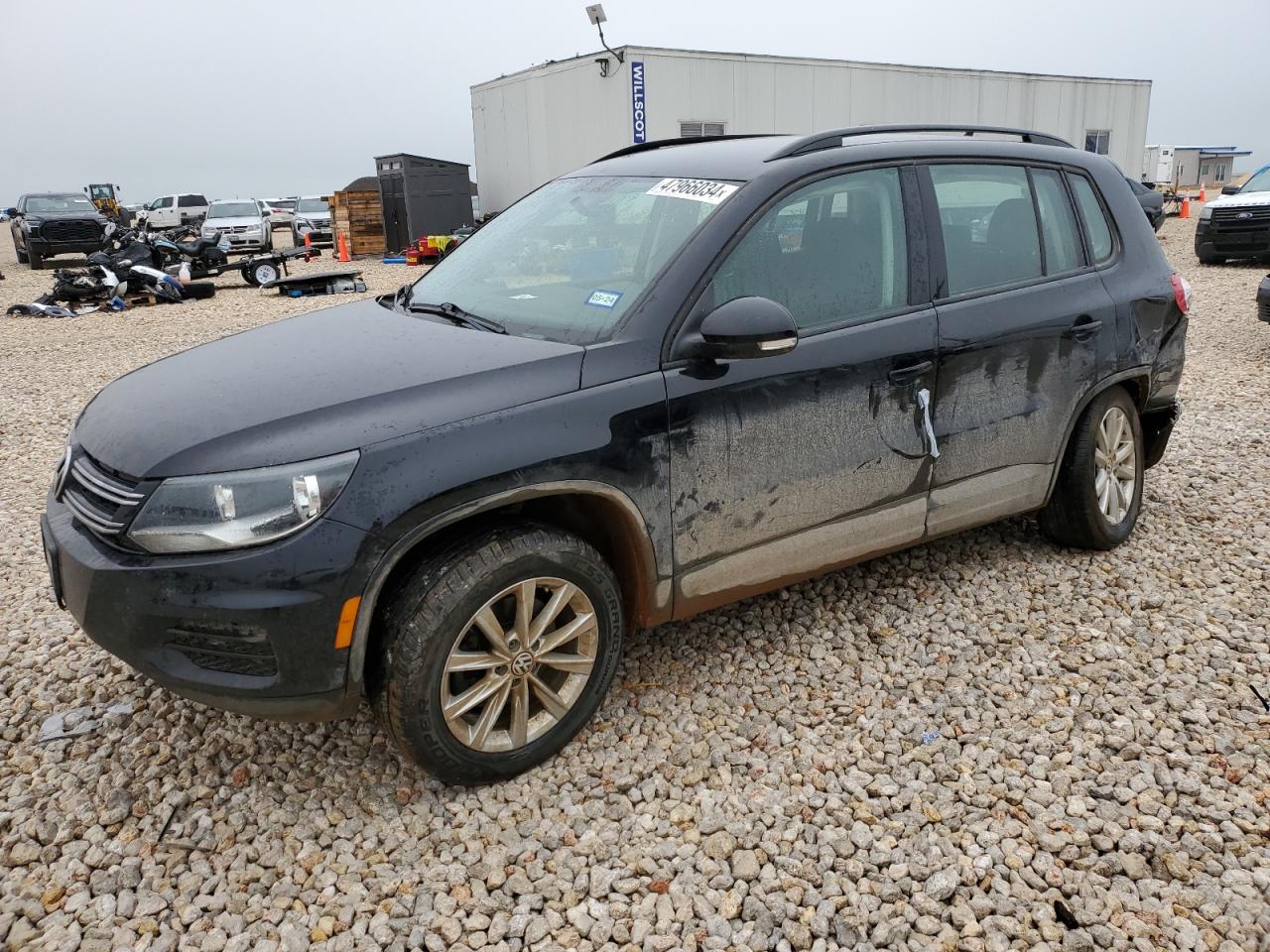 WVGAV7AX9HK055035 2017 Volkswagen Tiguan S