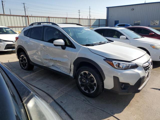 JF2GTAPC9M8263673 Subaru Crosstrek  4