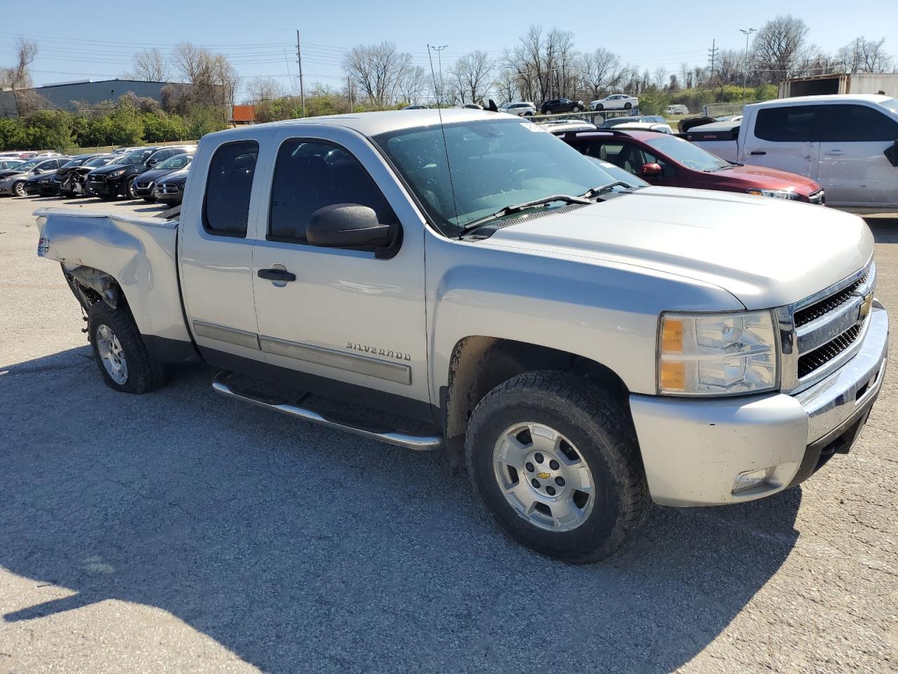 1GCRKSE33BZ335753 2011 Chevrolet Silverado K1500 Lt