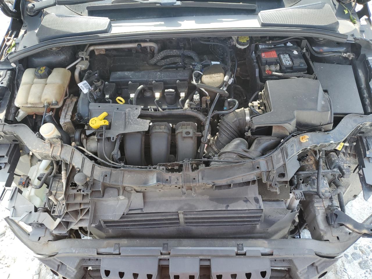 1FADP3K22FL315425 2015 Ford Focus Se