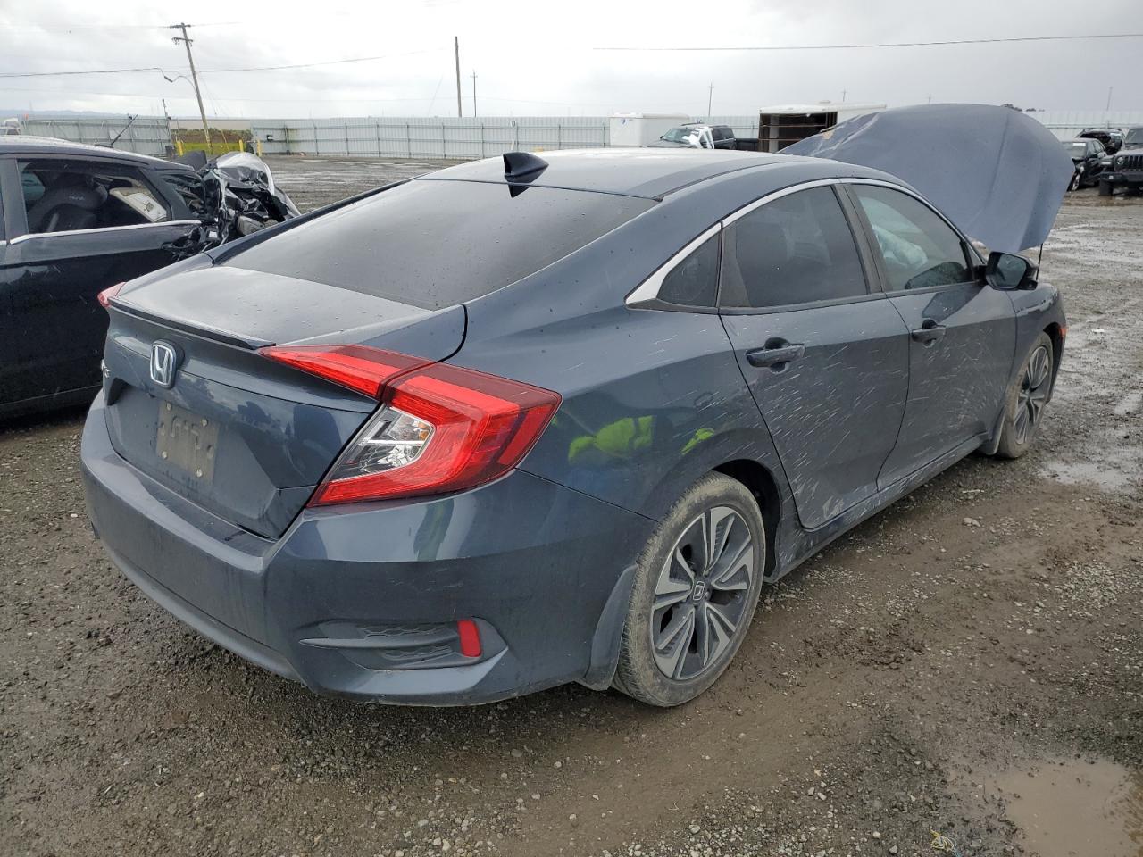 JHMFC1F71JX014802 HONDA CIVIC 2018
