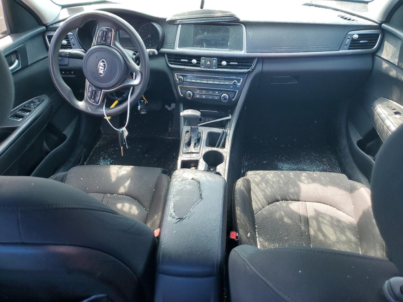 5XXGT4L39JG193154 2018 Kia Optima Lx