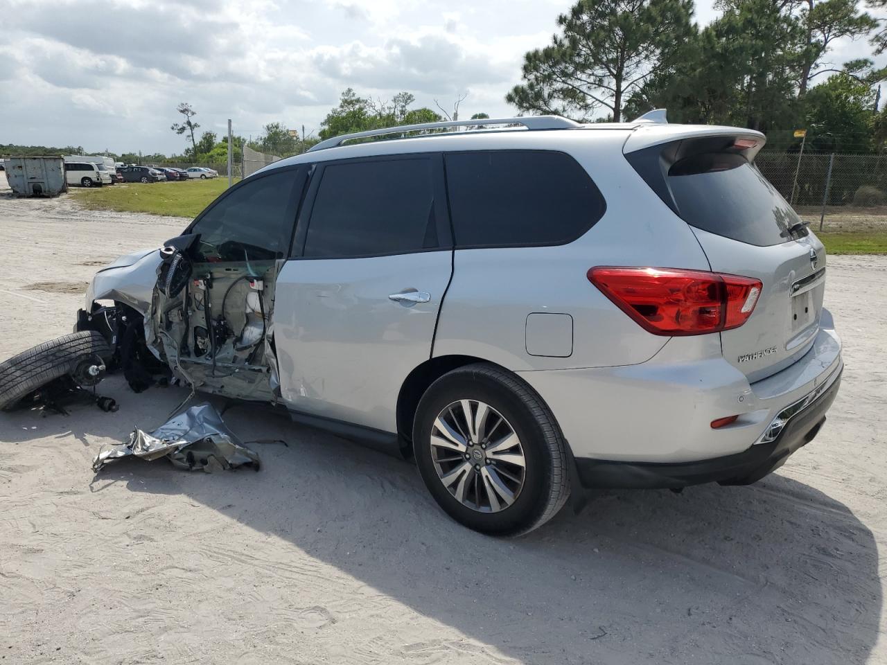 5N1DR2AN5LC595214 NISSAN PATHFINDER 2020