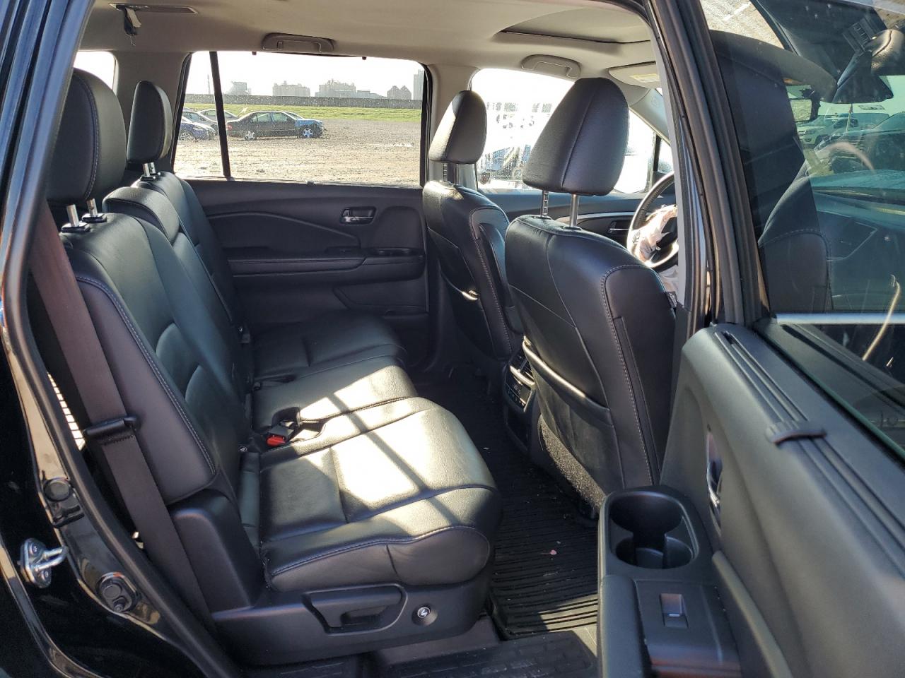 VIN: 5FNYF6H20MB012506 2021 HONDA PILOT