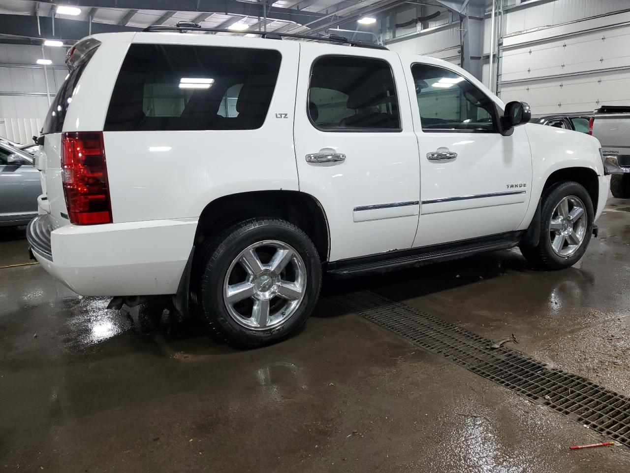 1GNSKCE07BR262360 2011 Chevrolet Tahoe K1500 Ltz