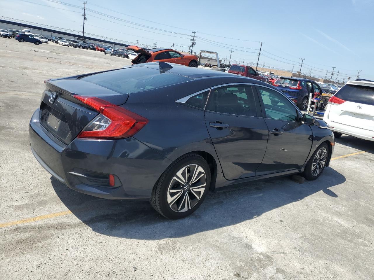 19XFC1F3XGE215847 HONDA CIVIC 2016
