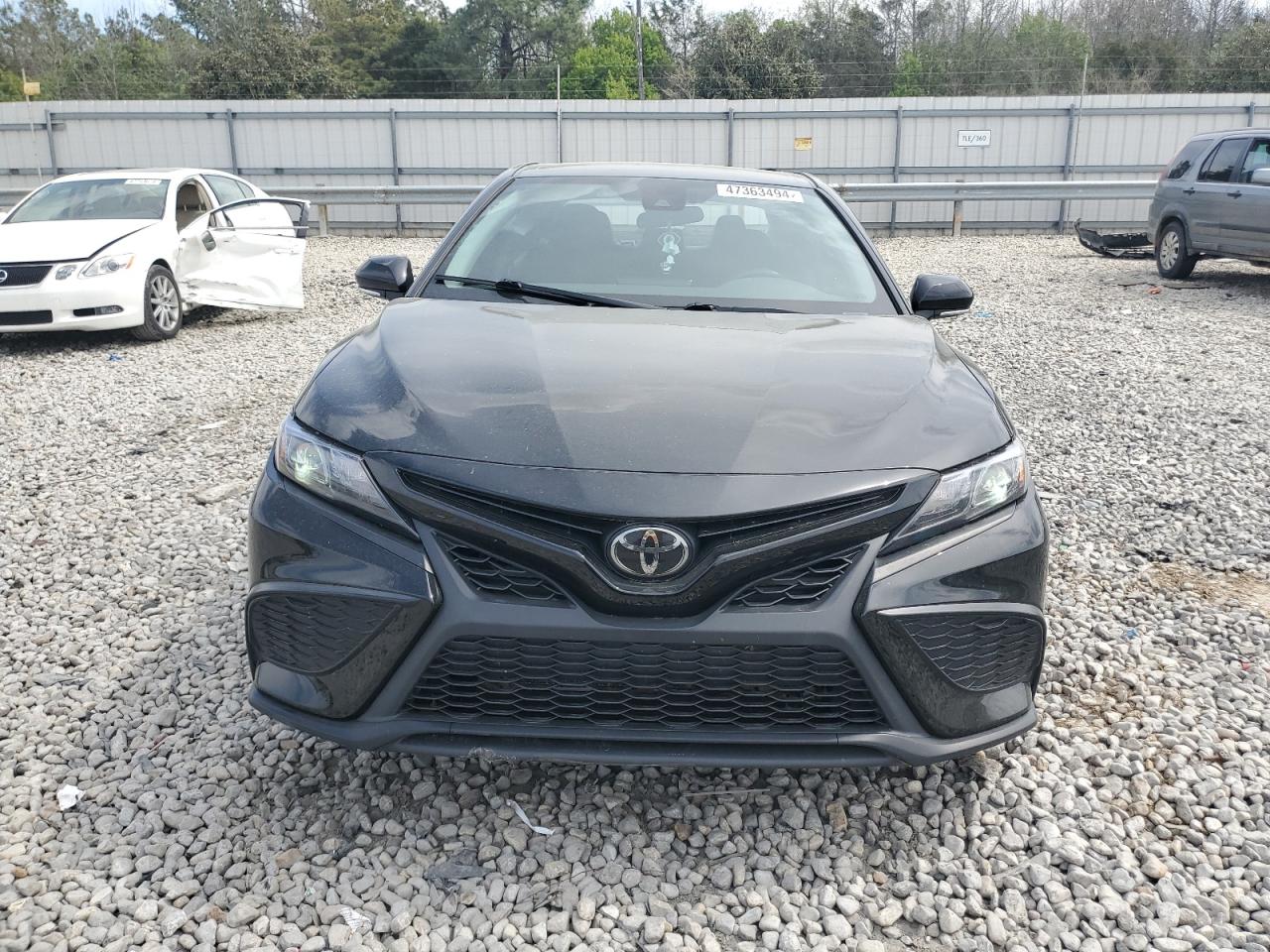 4T1G11AK6NU660881 TOYOTA CAMRY 2022