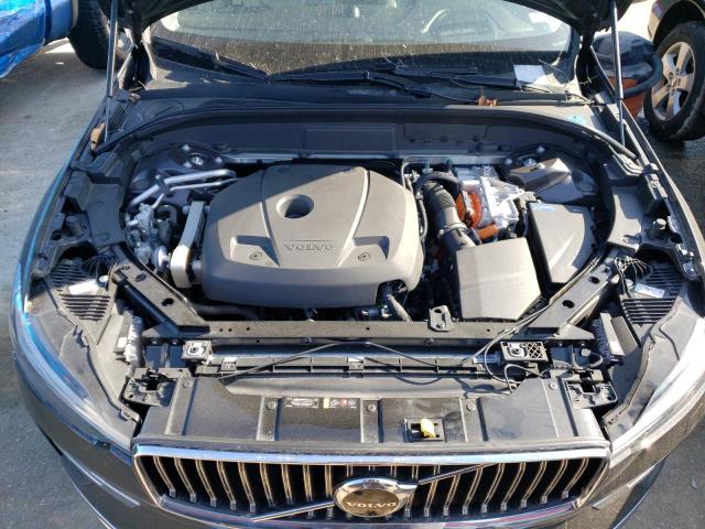 2022 VOLVO XC60 T8 RE YV4H60DL3N1008095